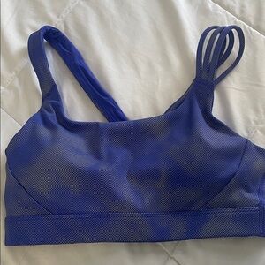 Athleta Train Free Reflective Bra A-C NWT
